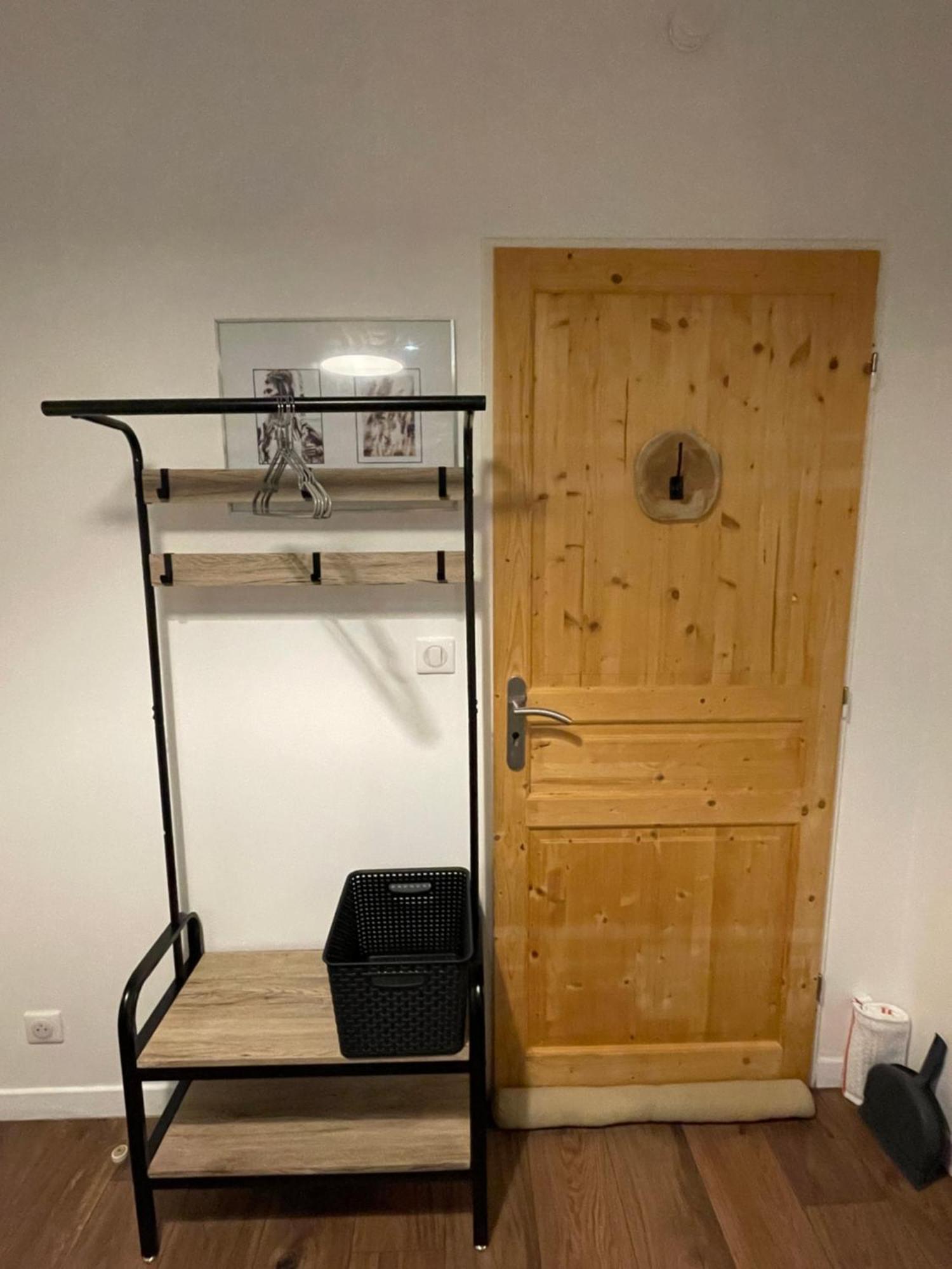 Chez Jean-Yves Et Zoe - La Boheme - Au Calme, Tres Propre, Proche Parkings Appartement Niort Buitenkant foto